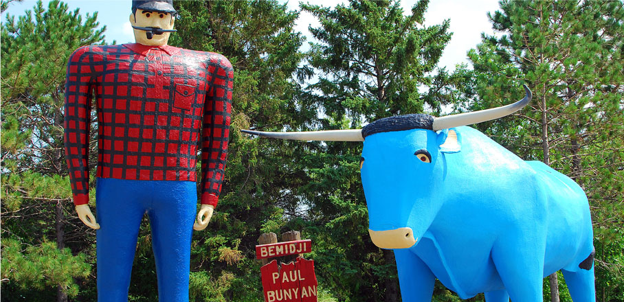 Paul Bunyan and Babe the Blue Ox in Bemidji, MN